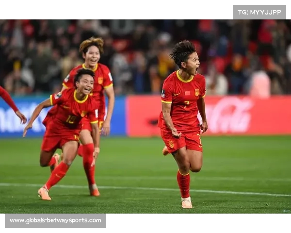 回顾中国女足传奇岁月 90年代老队员阵容回顾与分析